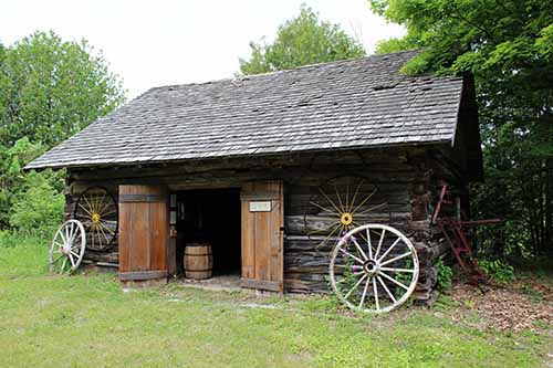 Central Manitoulin Historical Society - Log Barn